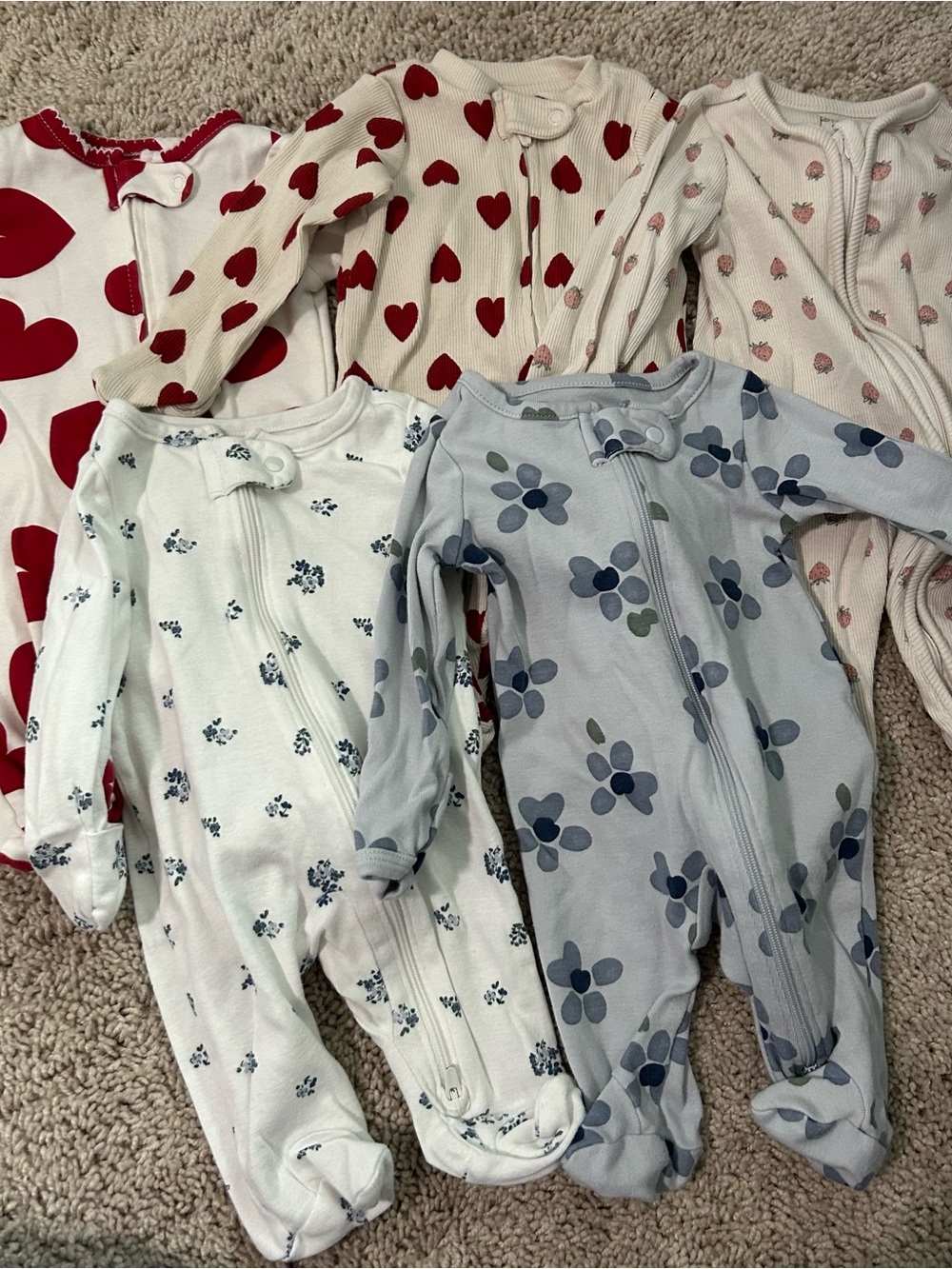 Set of 5 Carters Pajamas